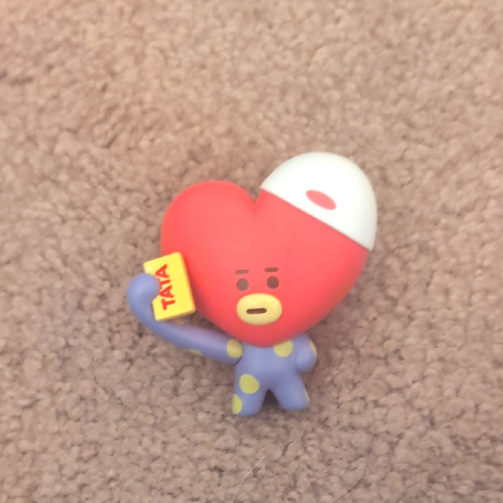BTS Tata Red and Blue Figurine- Miniso Mystery Box